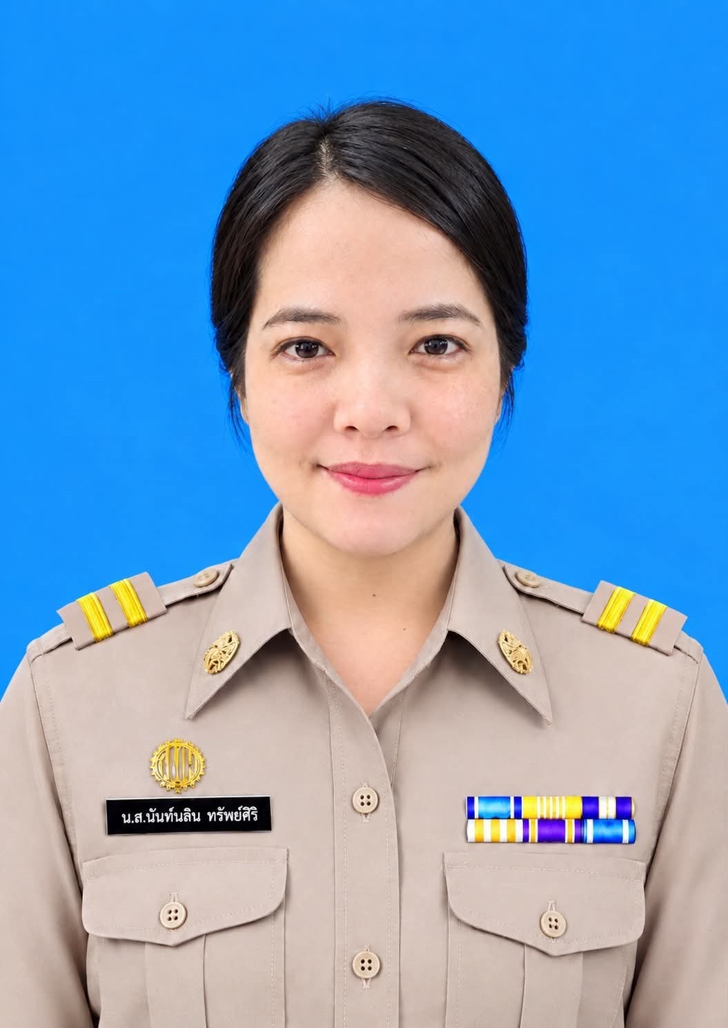 น.ส.นันท์นลิน ทรัพย์ศิริ